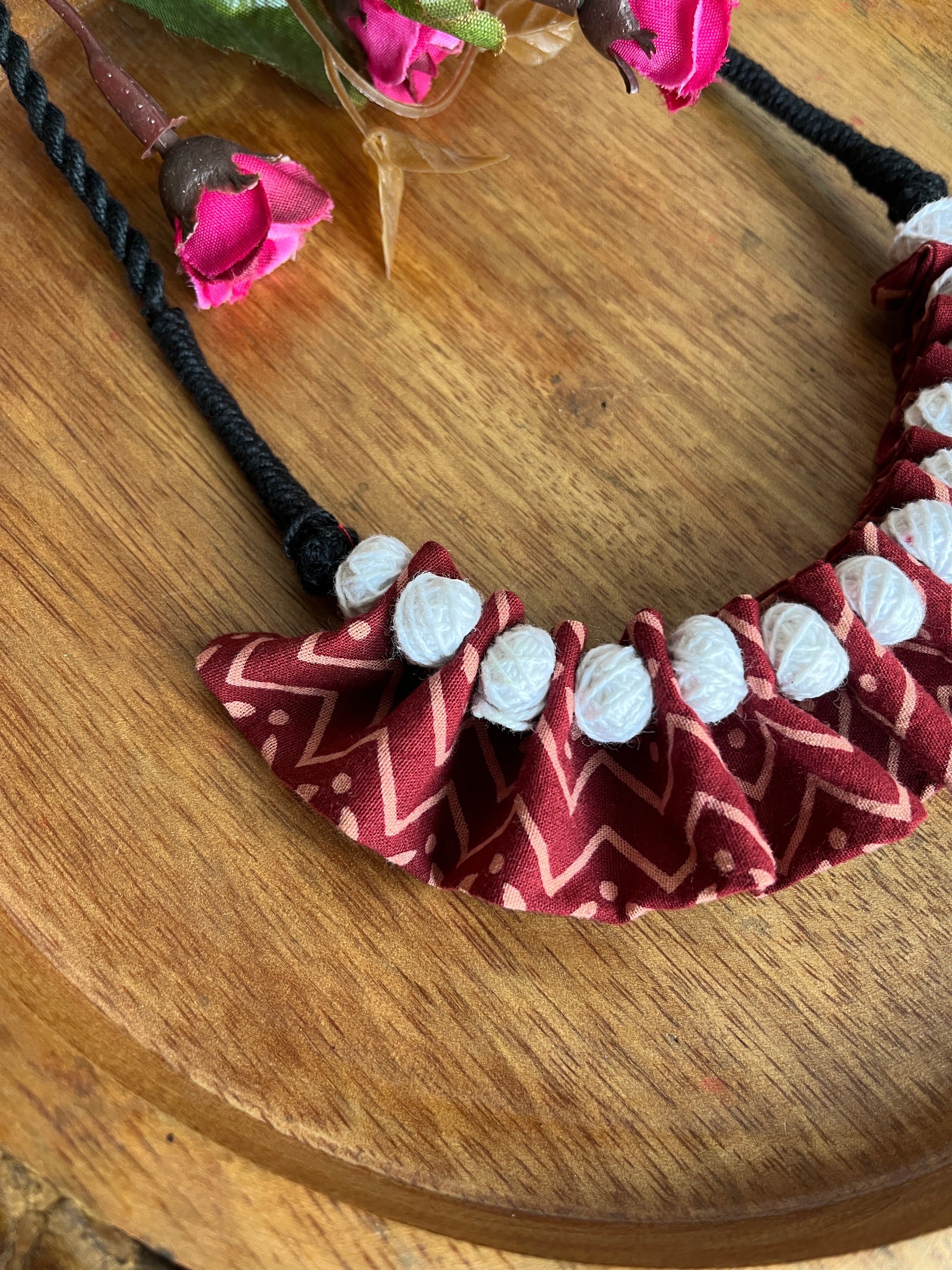 MAROON AJRAKH WHITE BALL BOHO NECKLACE HANDMADEAHOLIC BY MISHKA