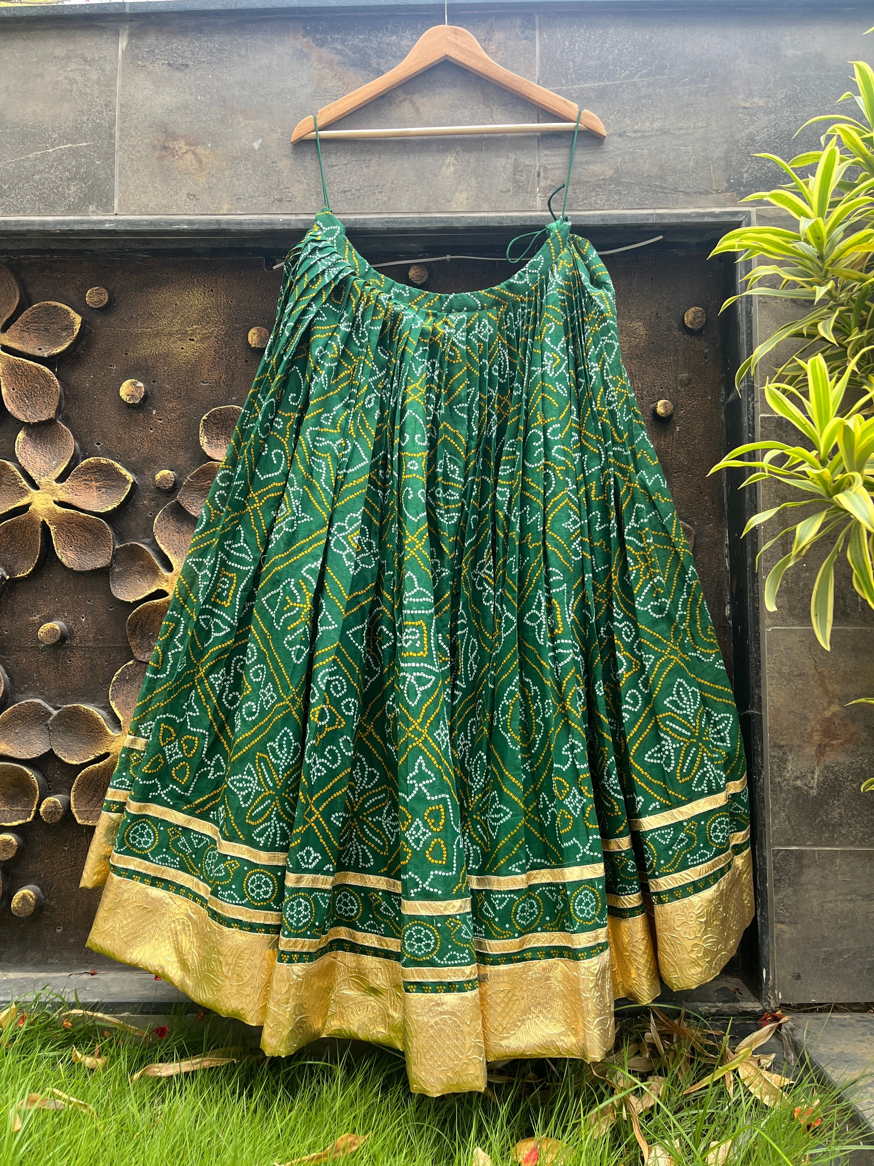 GREEN BANDHANI CHANIYA CHOLI HANDMADEAHOLIC BY MISHKA
