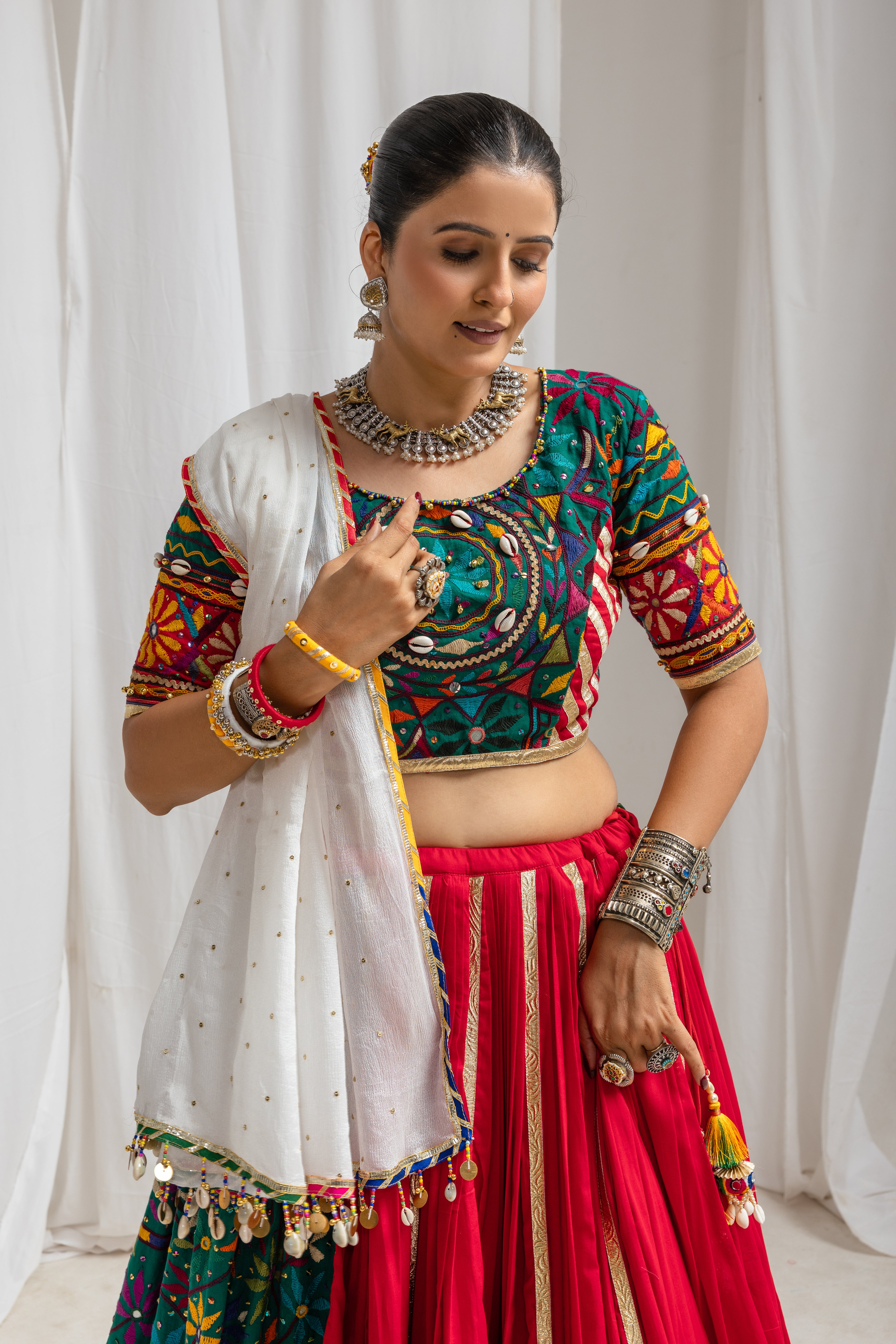 Meera Choli Raas'26