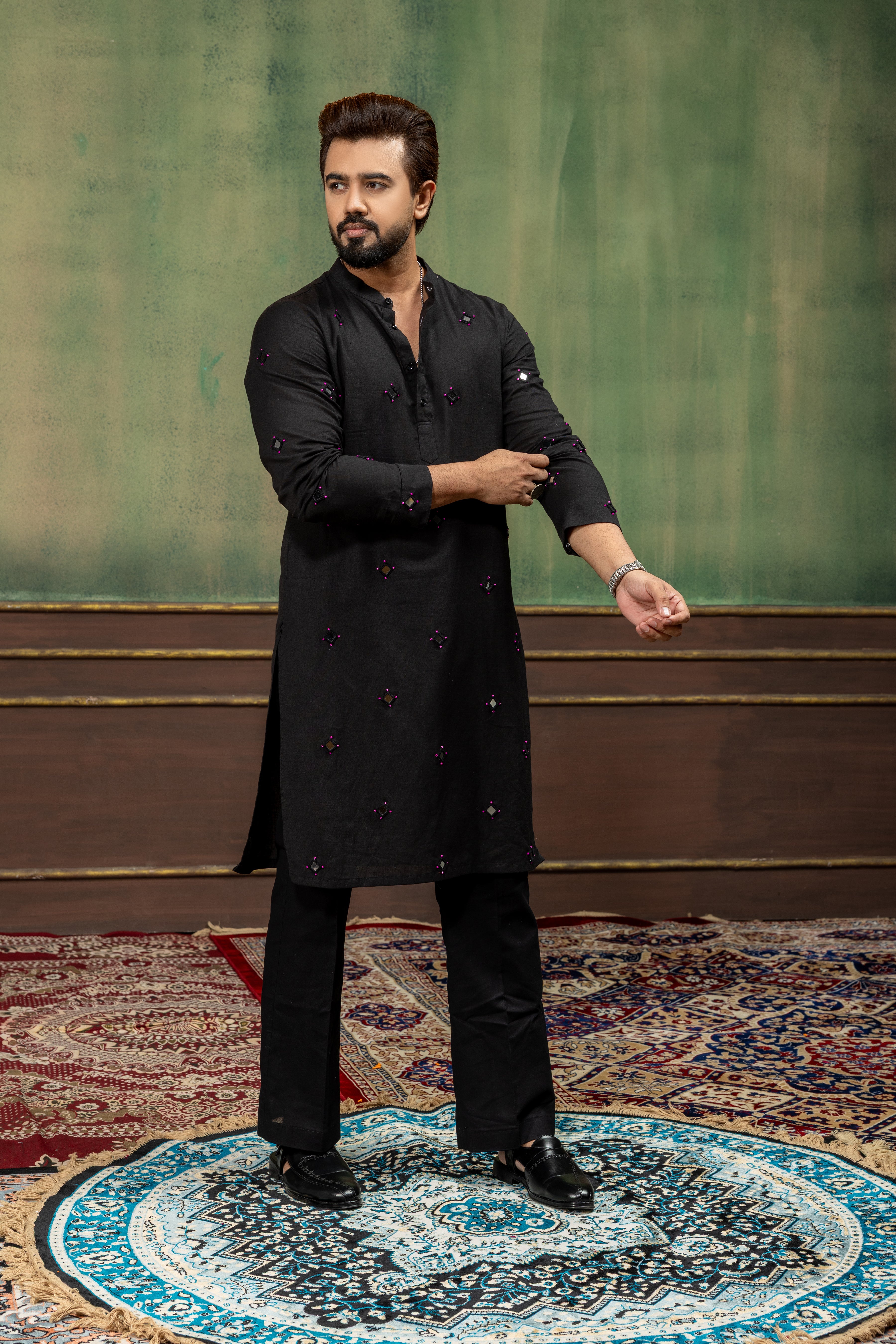Virasat Men's Kurta Raas'26