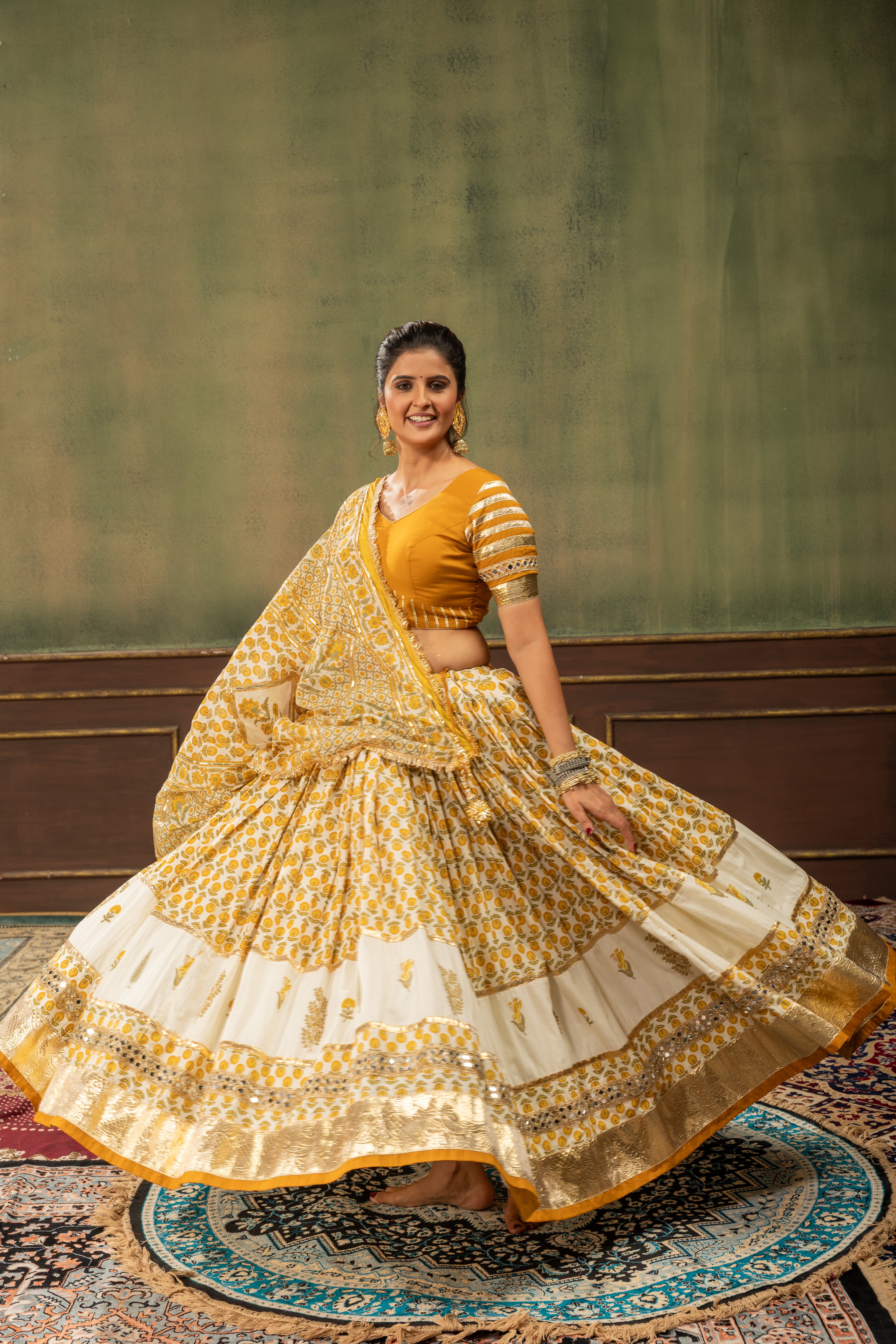 Kesudo Choli Raas'26