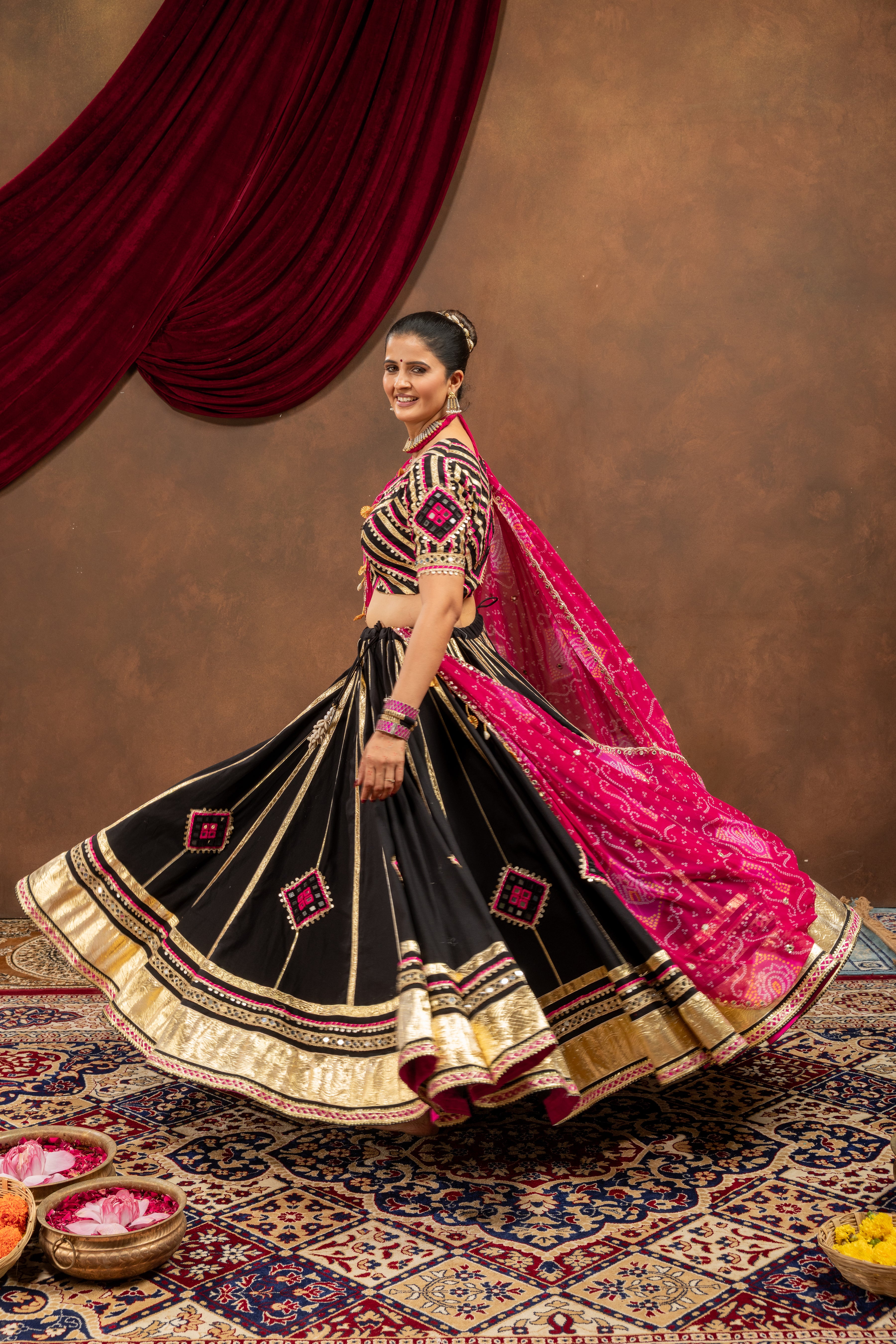 Navli Choli Raas'26