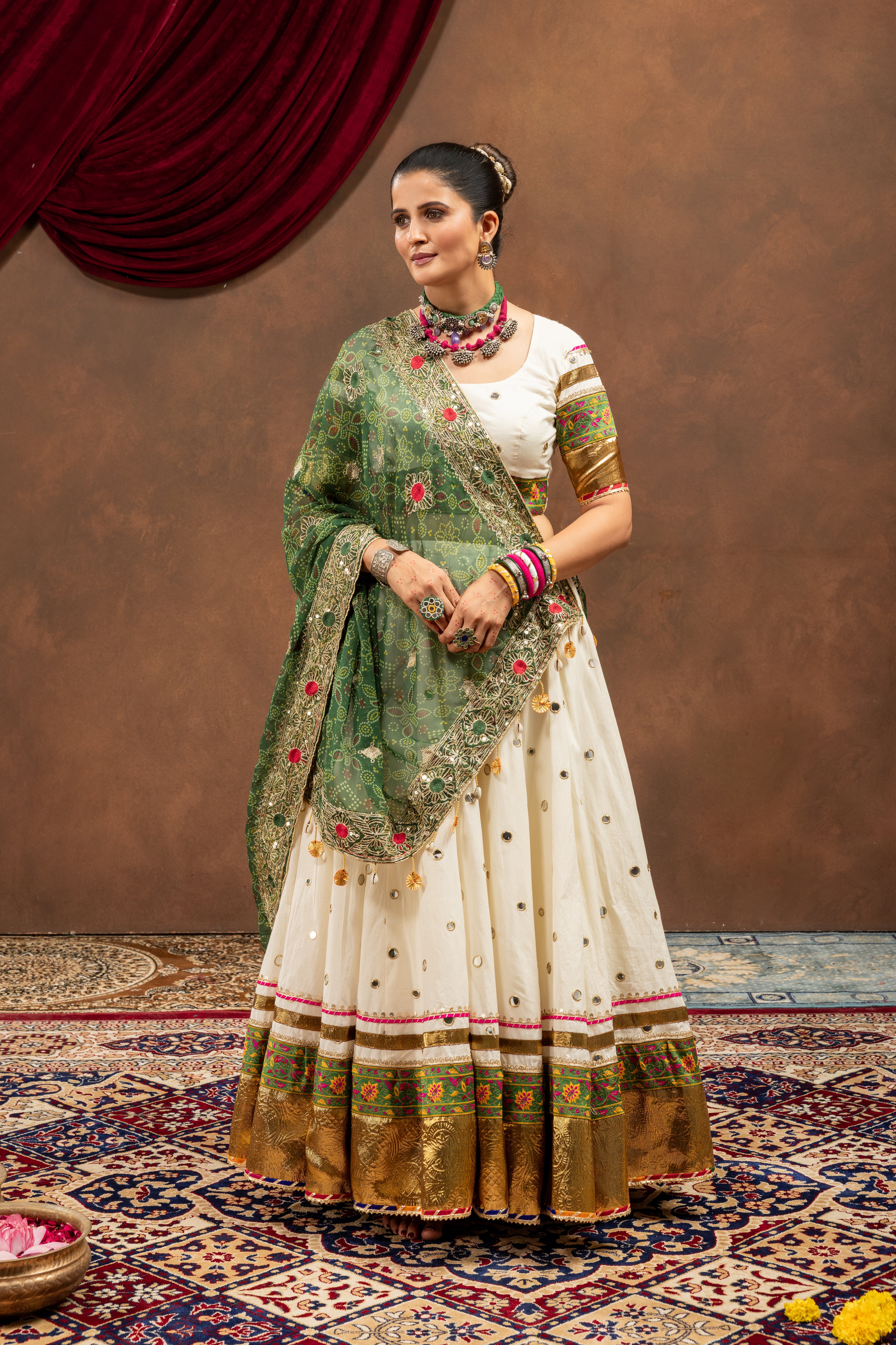 Aabhala Choli Raas'26