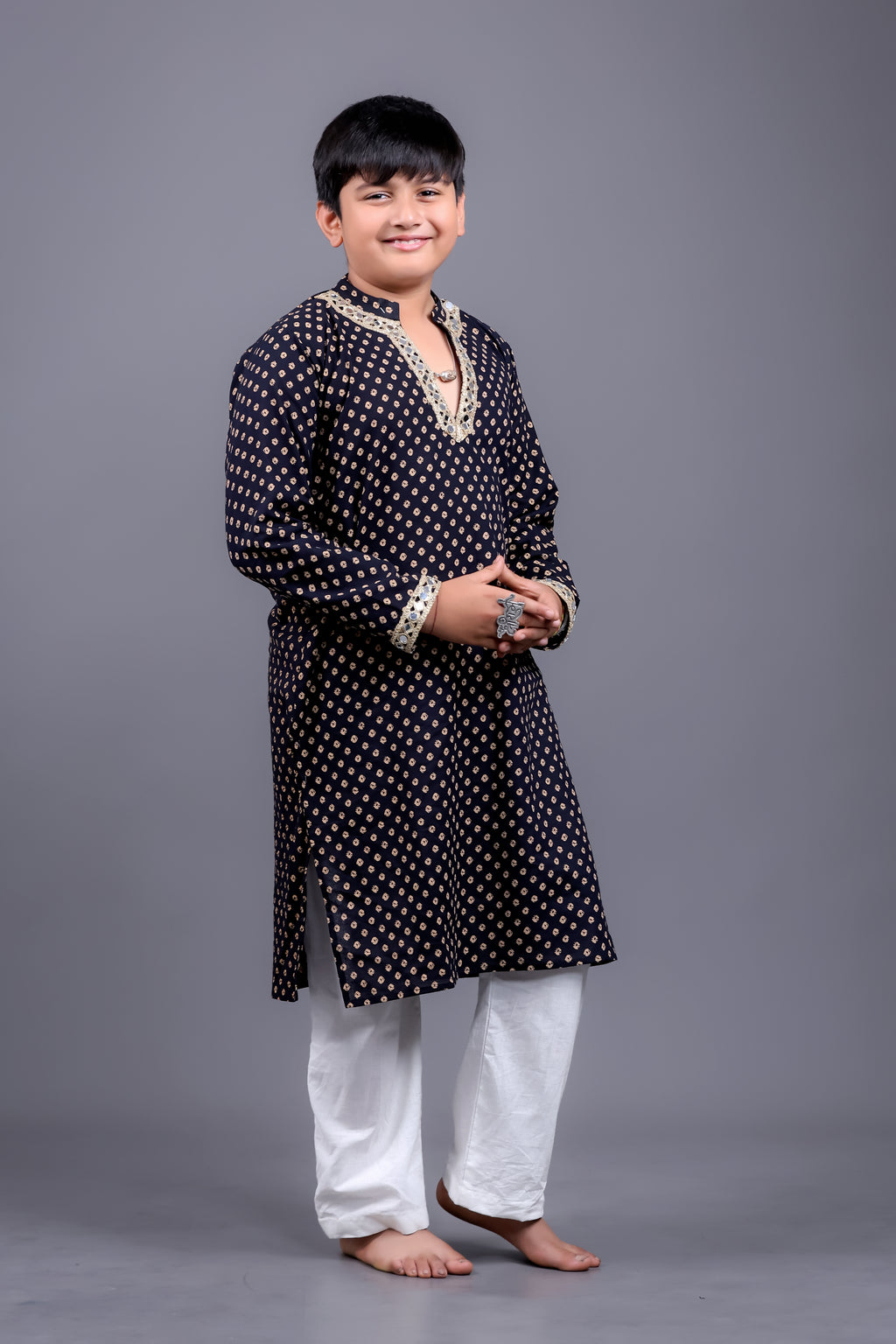 BLACK BANDHANI BOYS KURTA RAAS'26