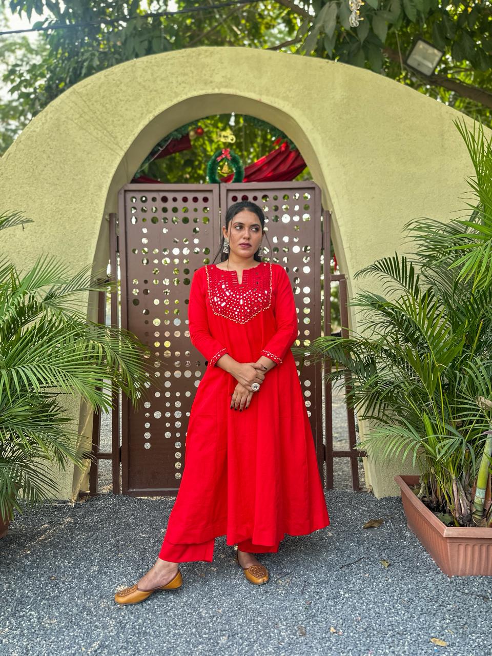 Scarlet Radiance Hand-Woven Cotton Kurta & Pant Set with Authentic Mirror Work- AABHALA COLLECTION HANDMADEAHOLIC BY MISHKA