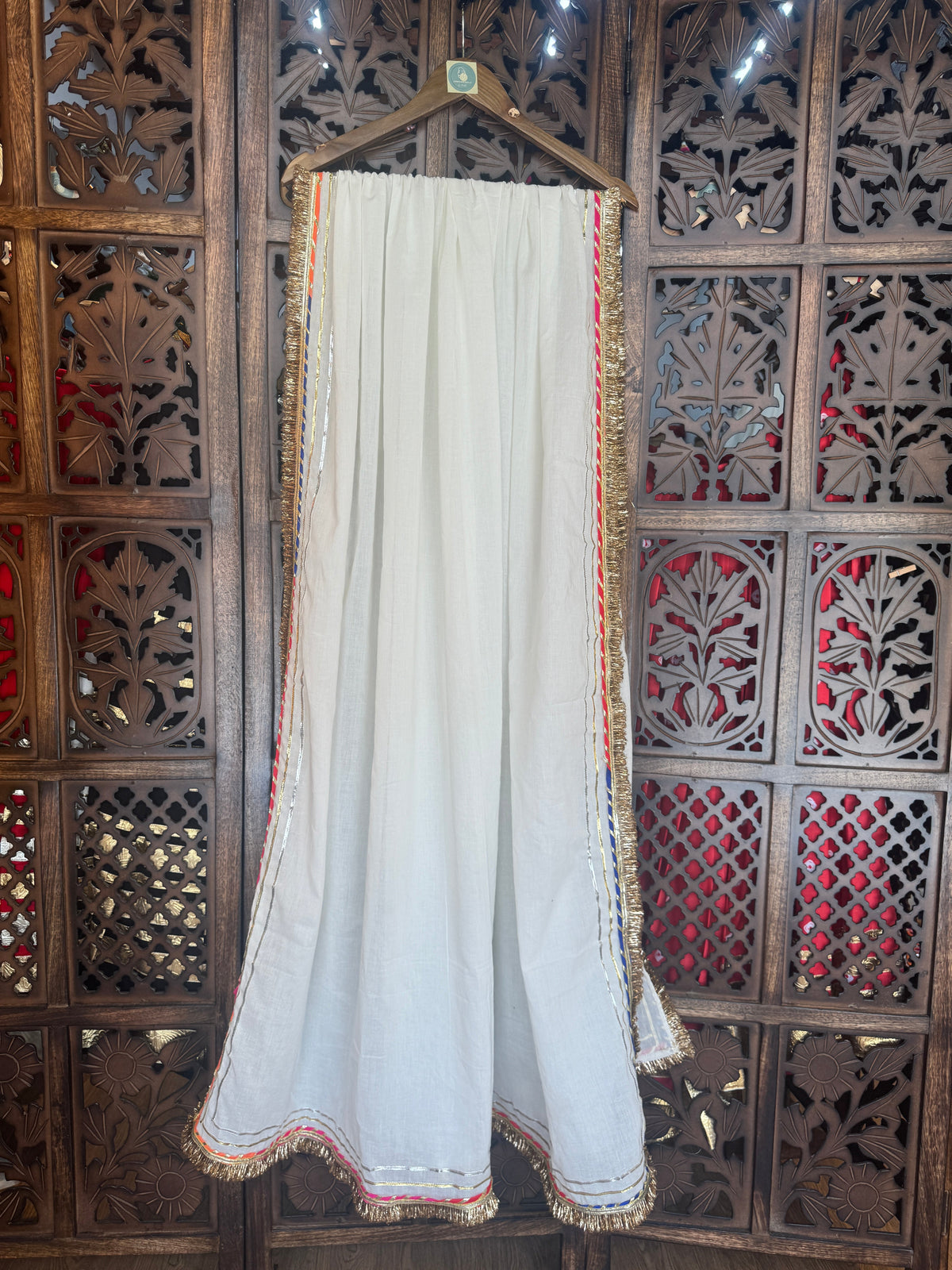 OFF WHITE GOTA LACE DUPATTA HANDMADEAHOLIC BY MISHKA