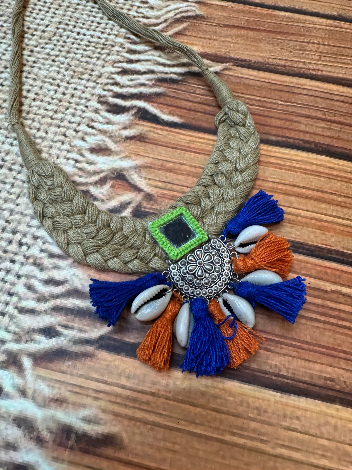KATHI NECKLACE HANDMADEAHOLIC BY MISHKA