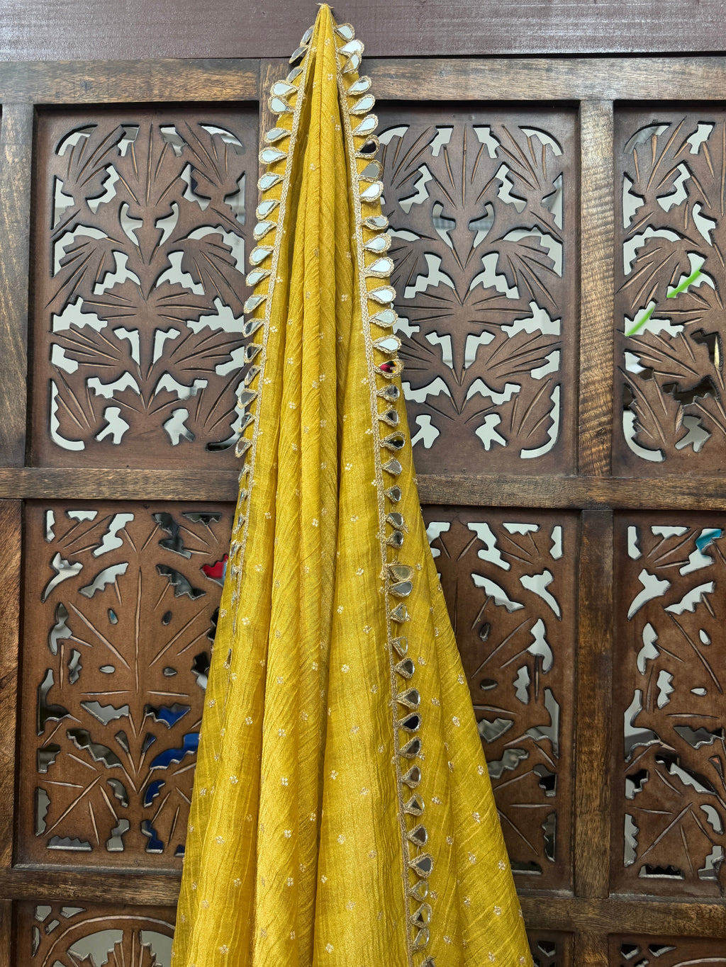 MUSTARD BANARASI CRUSH DUPPATA HANDMADEAHOLIC BY MISHKA