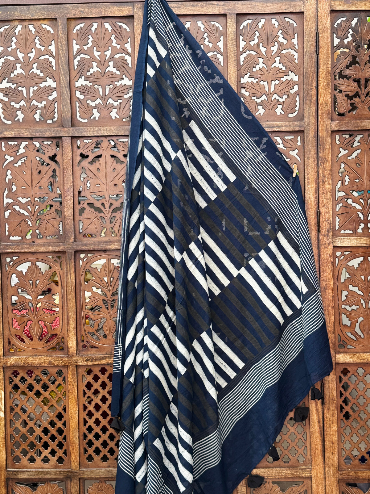 HANDBLOCK PRINTED COTTON AJRAKH DUPATTA