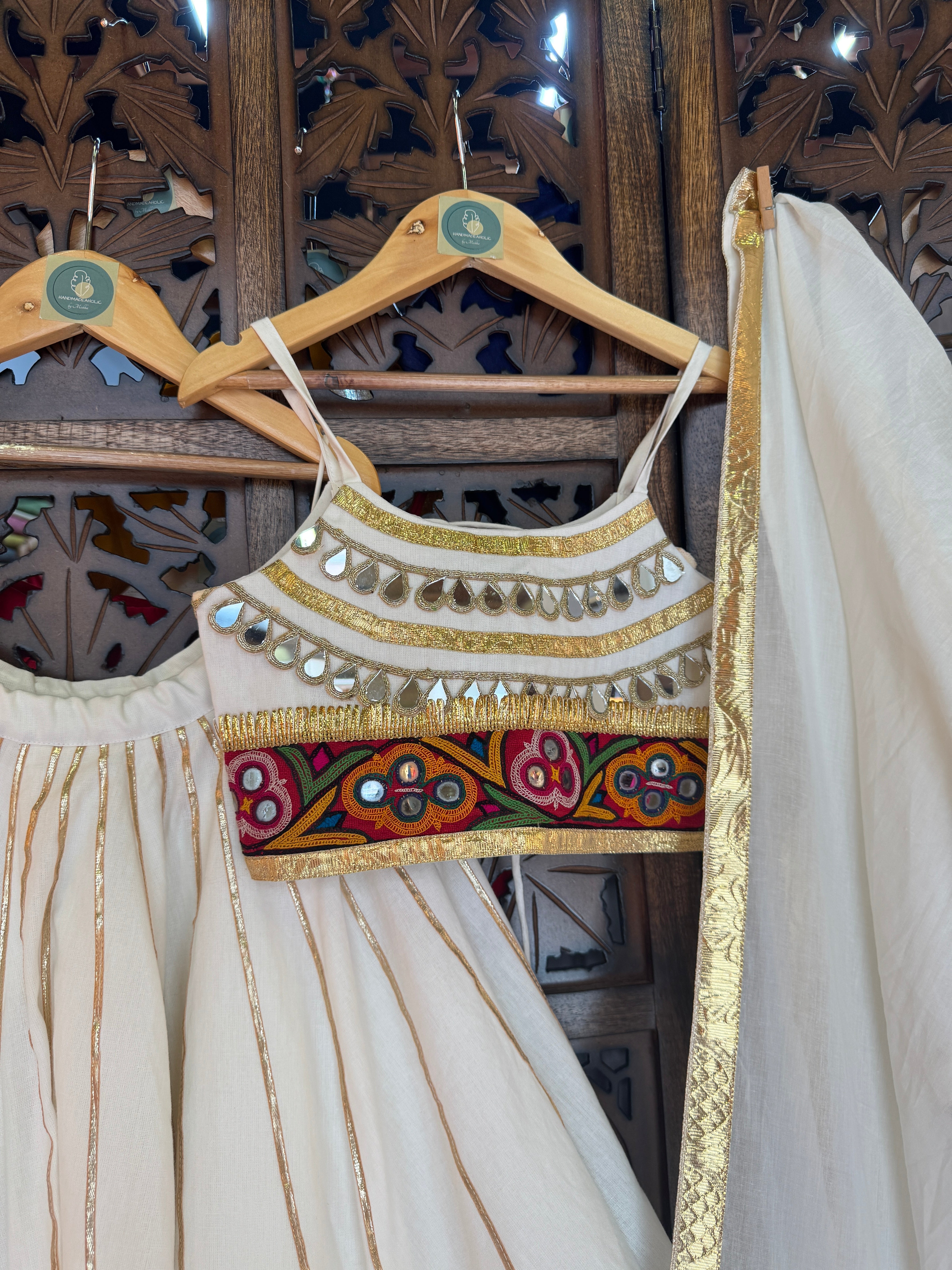 OFF WHITE DOUBLE LAYER KIDS CHOLI RAAS'25 HANDMADEAHOLIC BY MISHKA