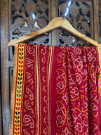 MAROON BANDHANI DUPATTA WITH GAMTHI LACE HANDMADEAHOLIC BY MISHKA