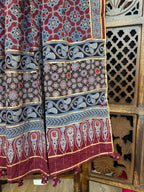 MAROON HANDCRAFTED AJARKH DUPATTA - 2 HANDMADEAHOLIC BY MISHKA