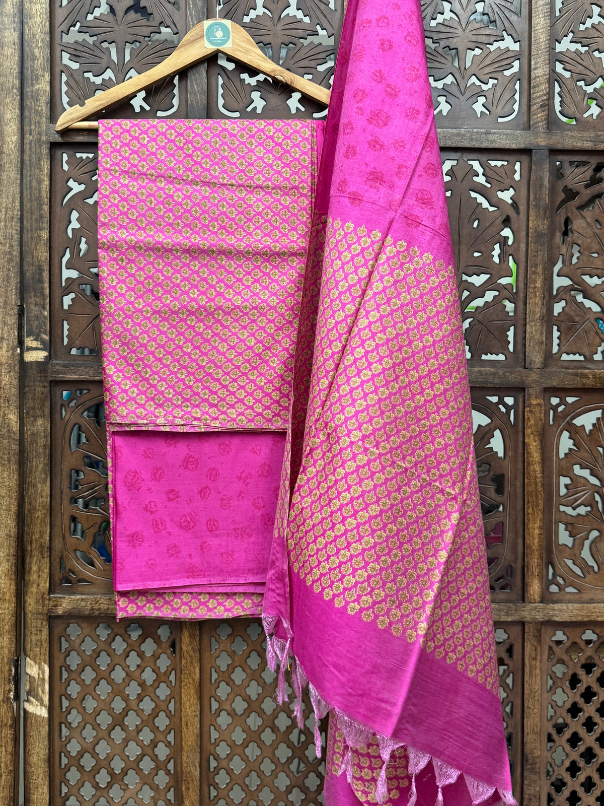 MAGENTA HEAVY COTTON SILK SUIT HANDMADEAHOLIC BY MISHKA