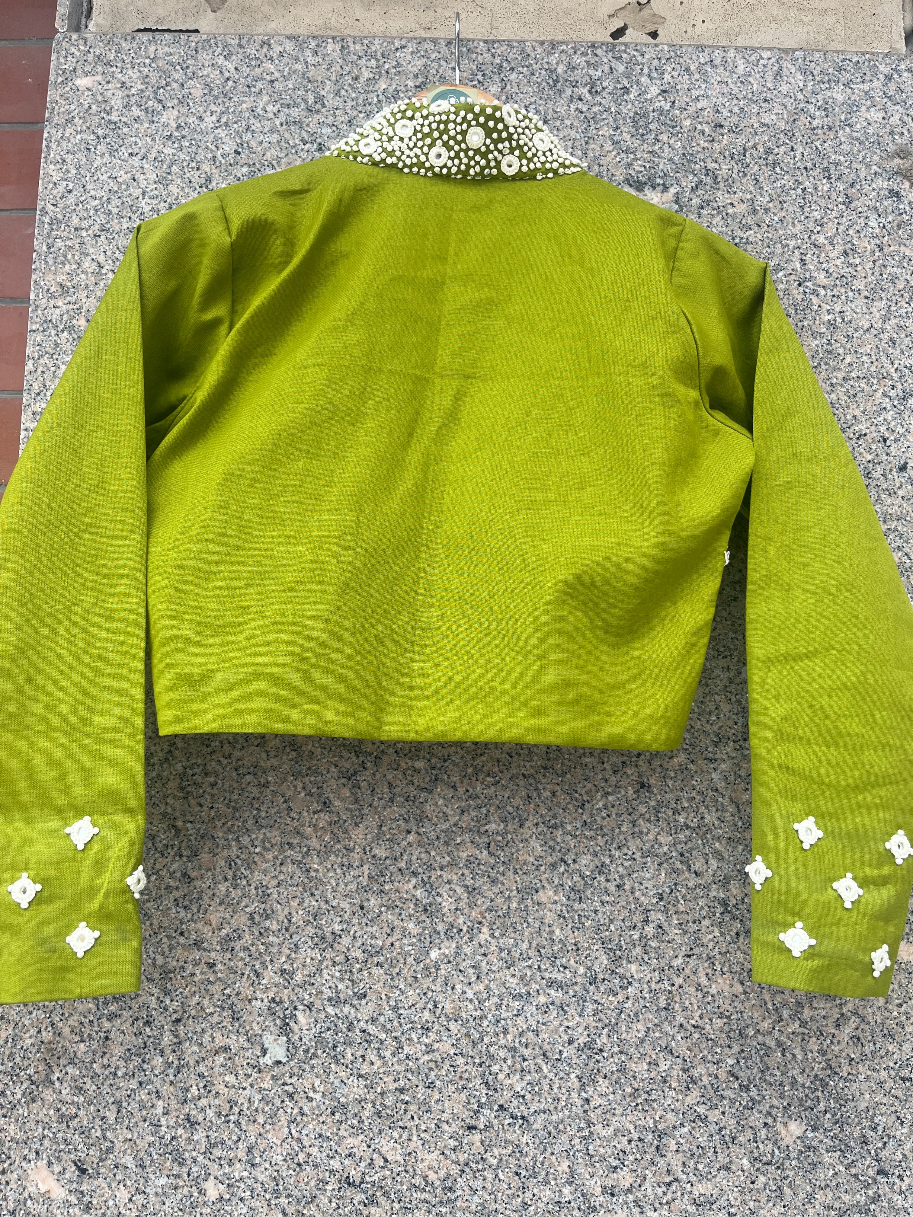 PARROT GREEN HANDWORK JACKET-STYLE COLLAR BLOUSE - handmadeaholicmishka