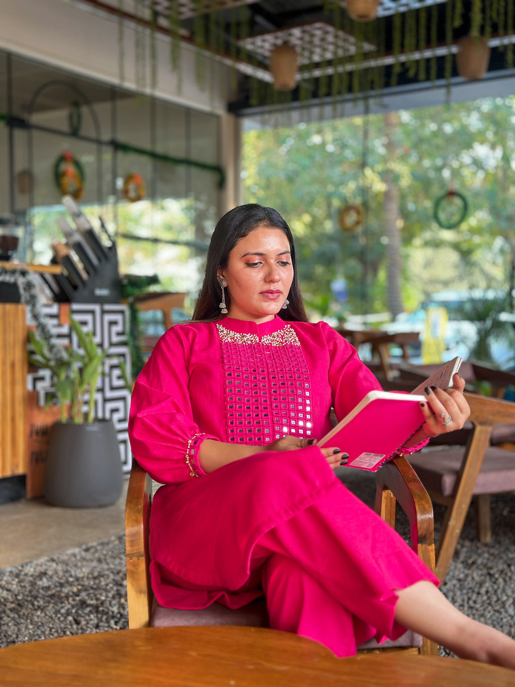 Fuschia Muse Hand-Woven Cotton Kurta Set with Linear Mirror Artistry-AABHALA COLLECTION HANDMADEAHOLIC BY MISHKA