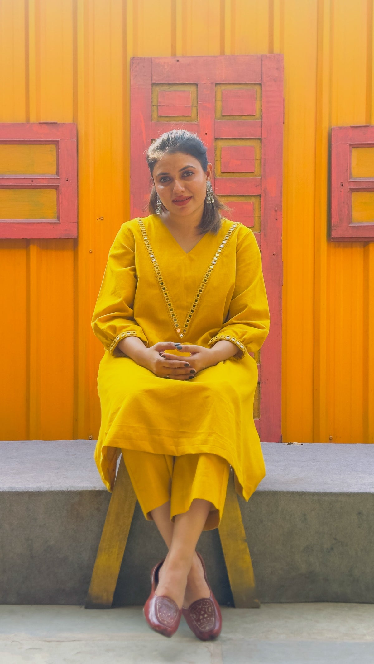 Solar Flare Hand-Woven Cotton V-Neck Kurta & Wide-Leg Pant Set-AABHALA COLLECTION HANDMADEAHOLIC BY MISHKA