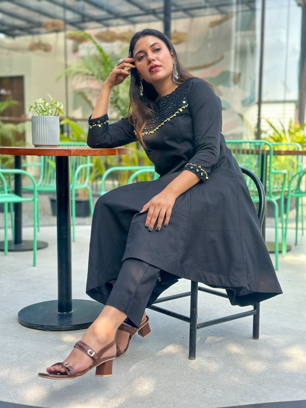 Midnight Mirror Hand-Woven Cotton Kurta & Straight Pant Set - AABHALA COLLECTION HANDMADEAHOLIC BY MISHKA