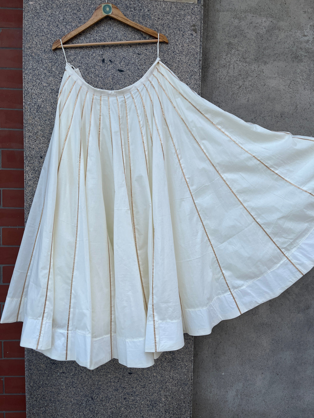WHITE KALI LACE SKIRT HANDMADEAHOLIC BY MISHKA