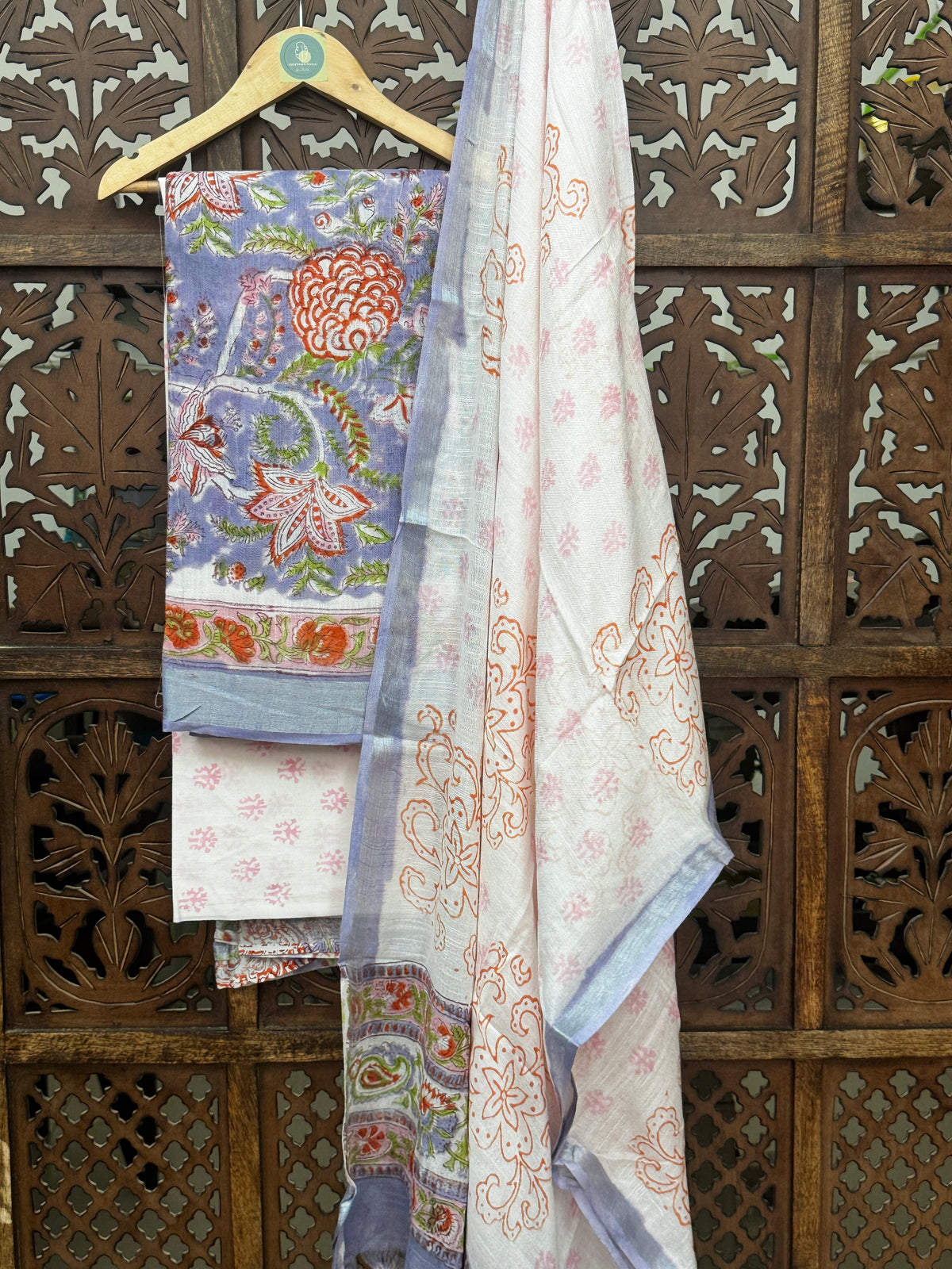 LINEN HANDBLOCK SUIT