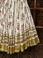Kasumbi Skirt Raas'26