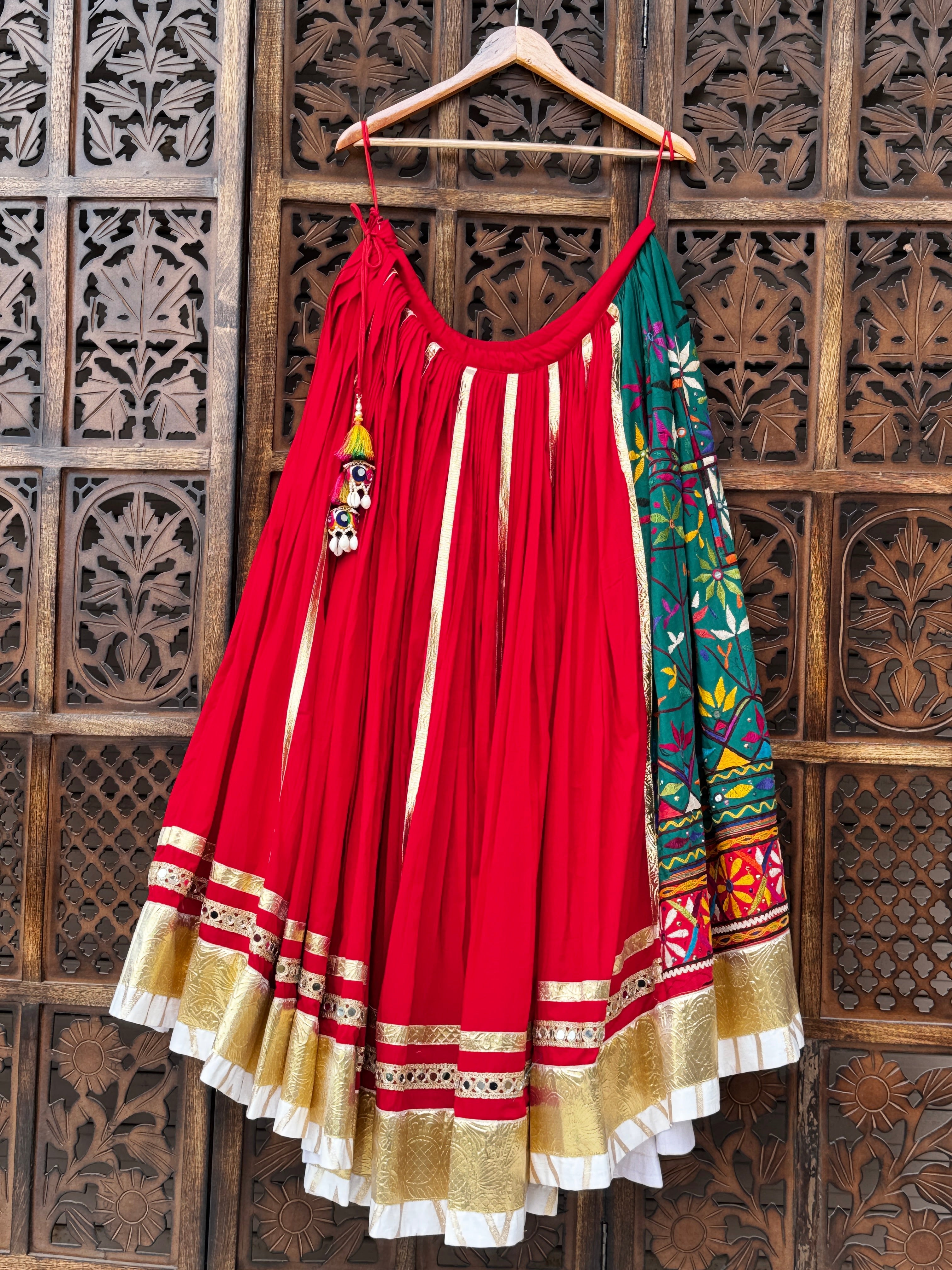 Meera Skirt Raas'26