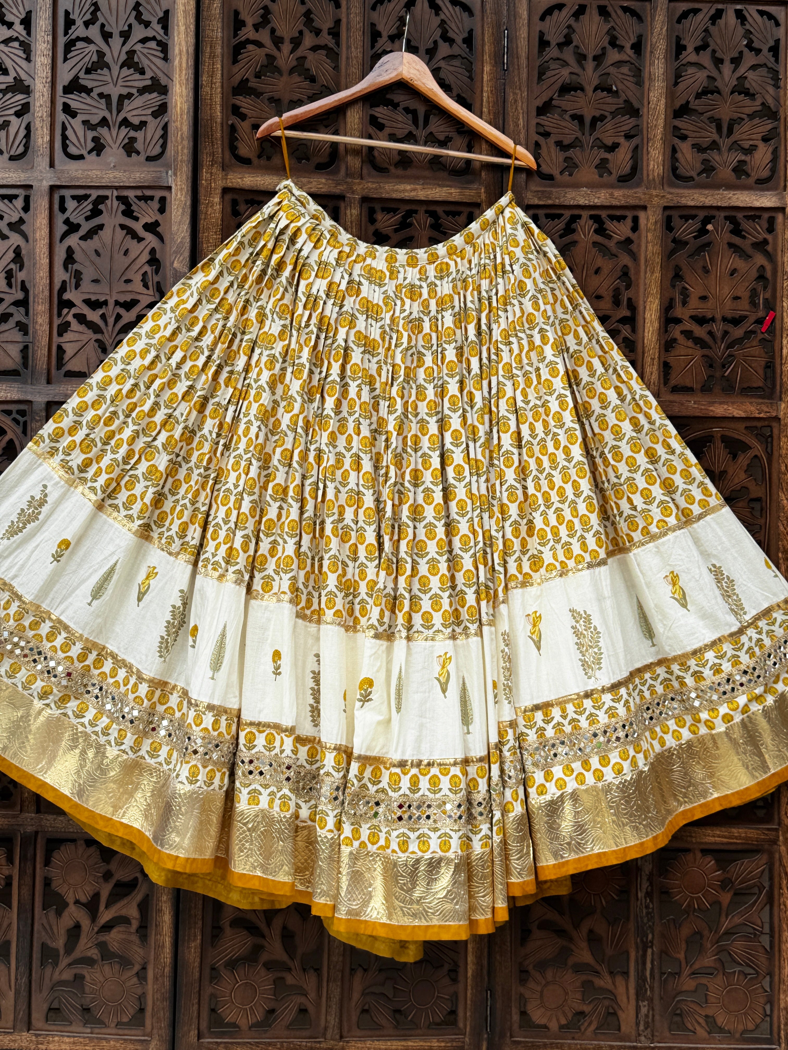 Kesudo Skirt Raas'26
