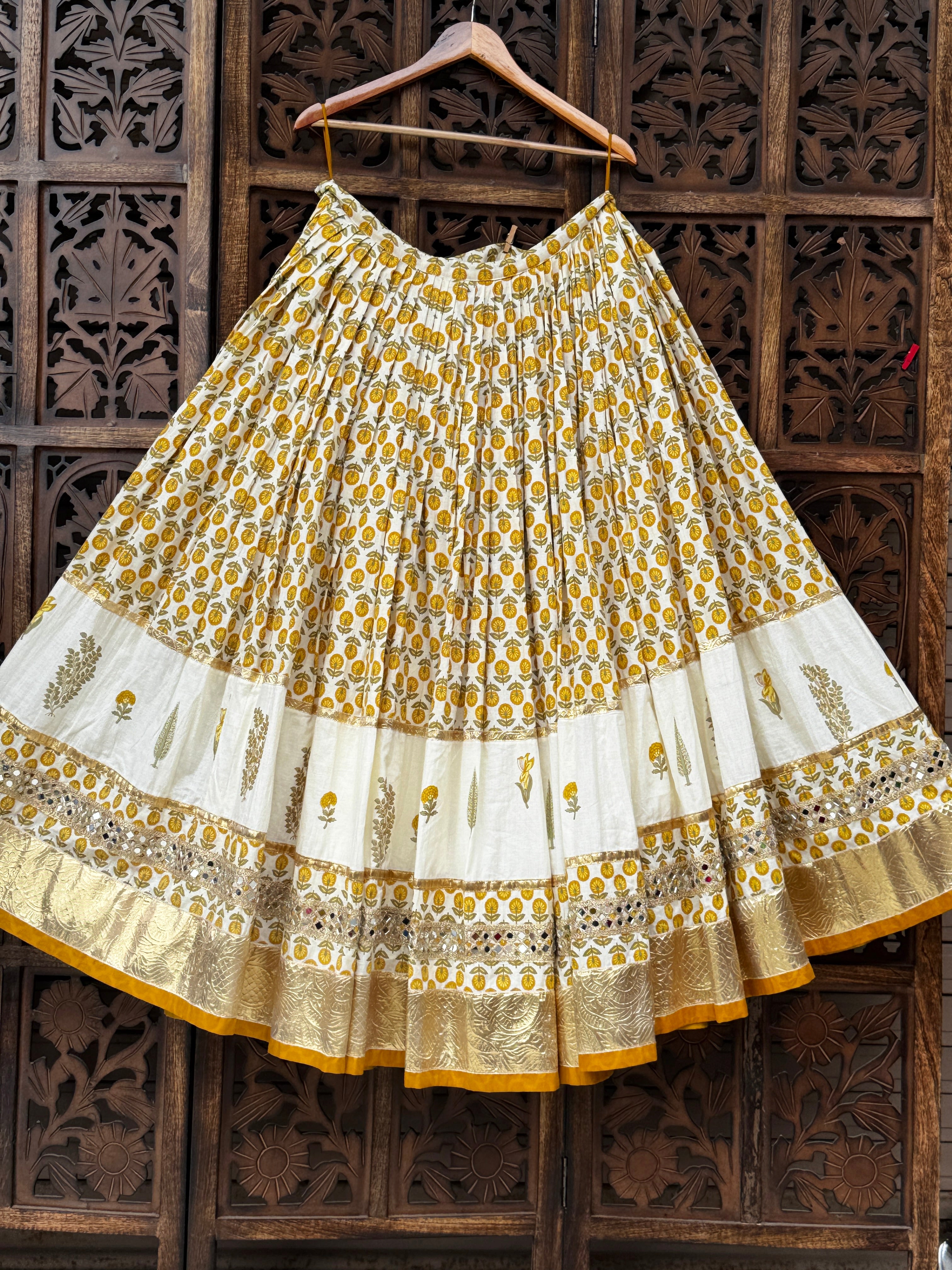 Kesudo Skirt Raas'26