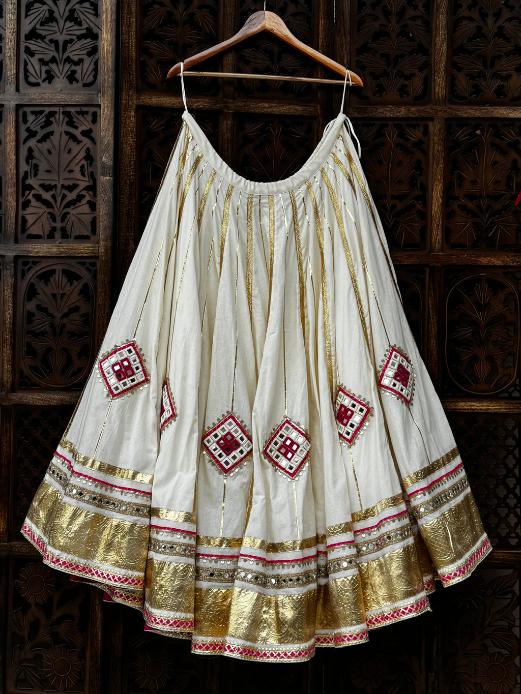 Navli Off White Skirt Raas'26