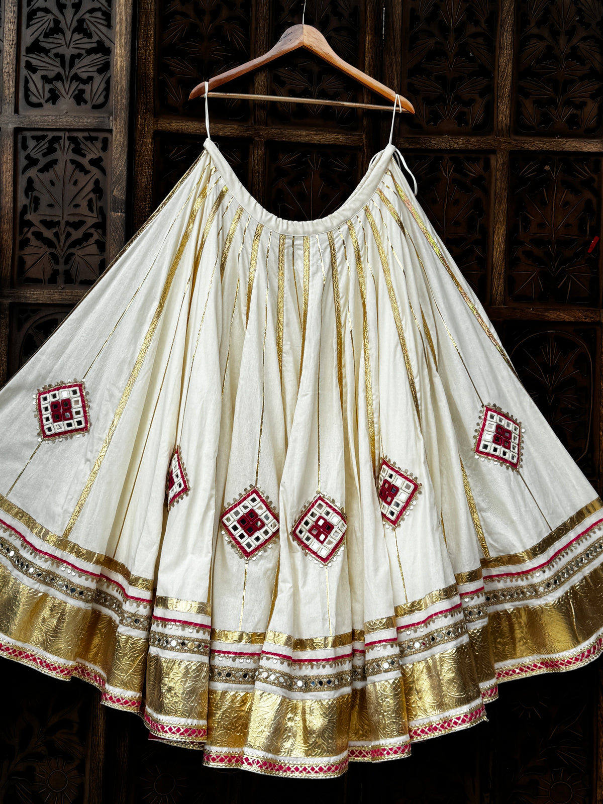 Navli Off White Skirt Raas'26
