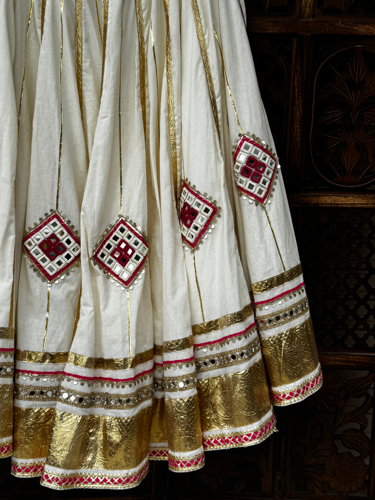 Navli Off White Skirt Raas'26