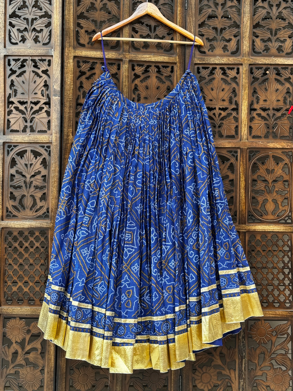BLUE BANDHANI SKIRT'26