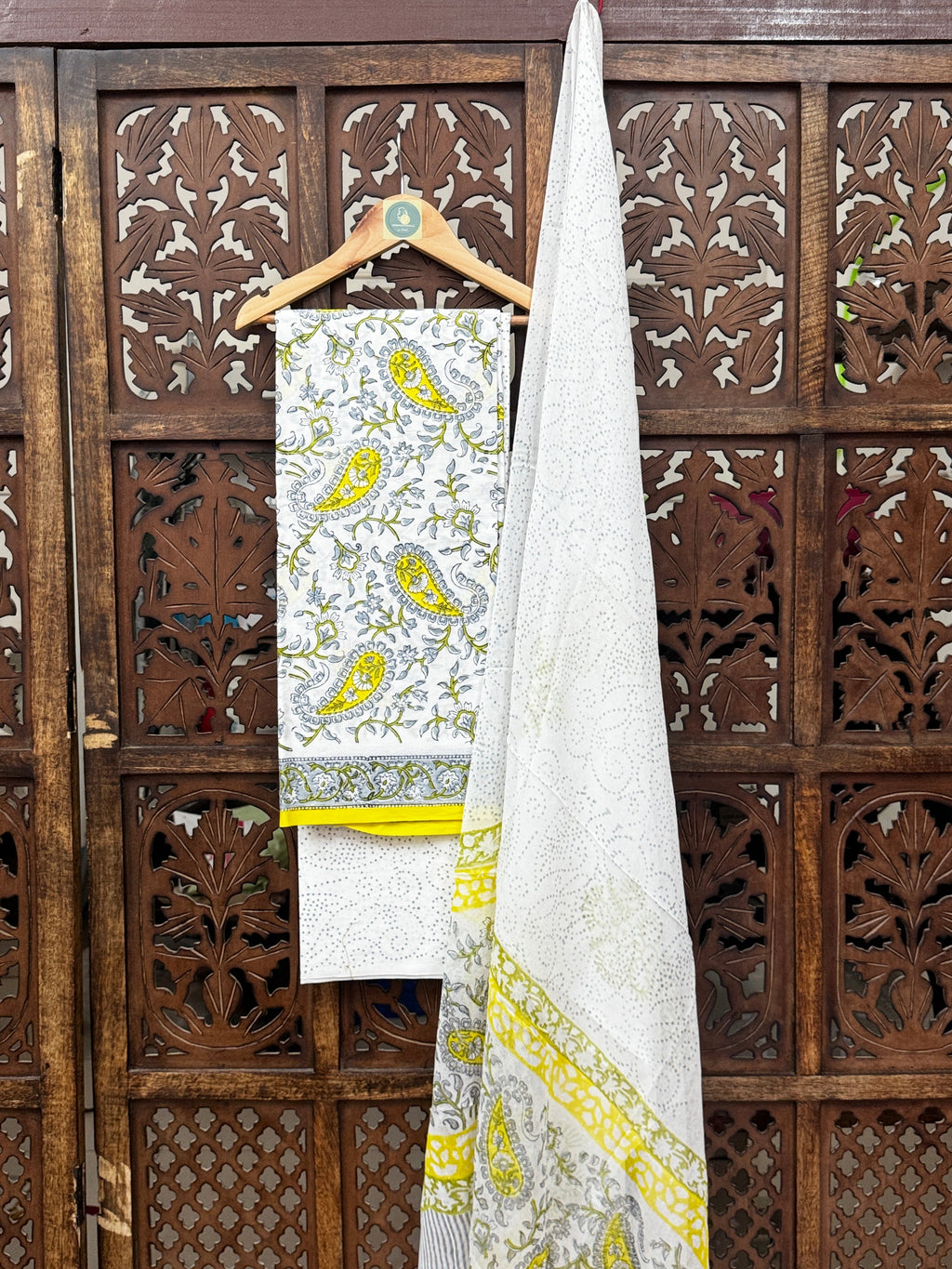 Sun-Kissed Sanganeri: Handblock Mul Cotton Unstitched Suit Set with Chiffon Dupatta HANDMADEAHOLIC BY MISHKA