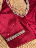 MARRON HANDWORK  ROUND V-NECK BLOUSE HANDMADEAHOLIC BY MISHKA