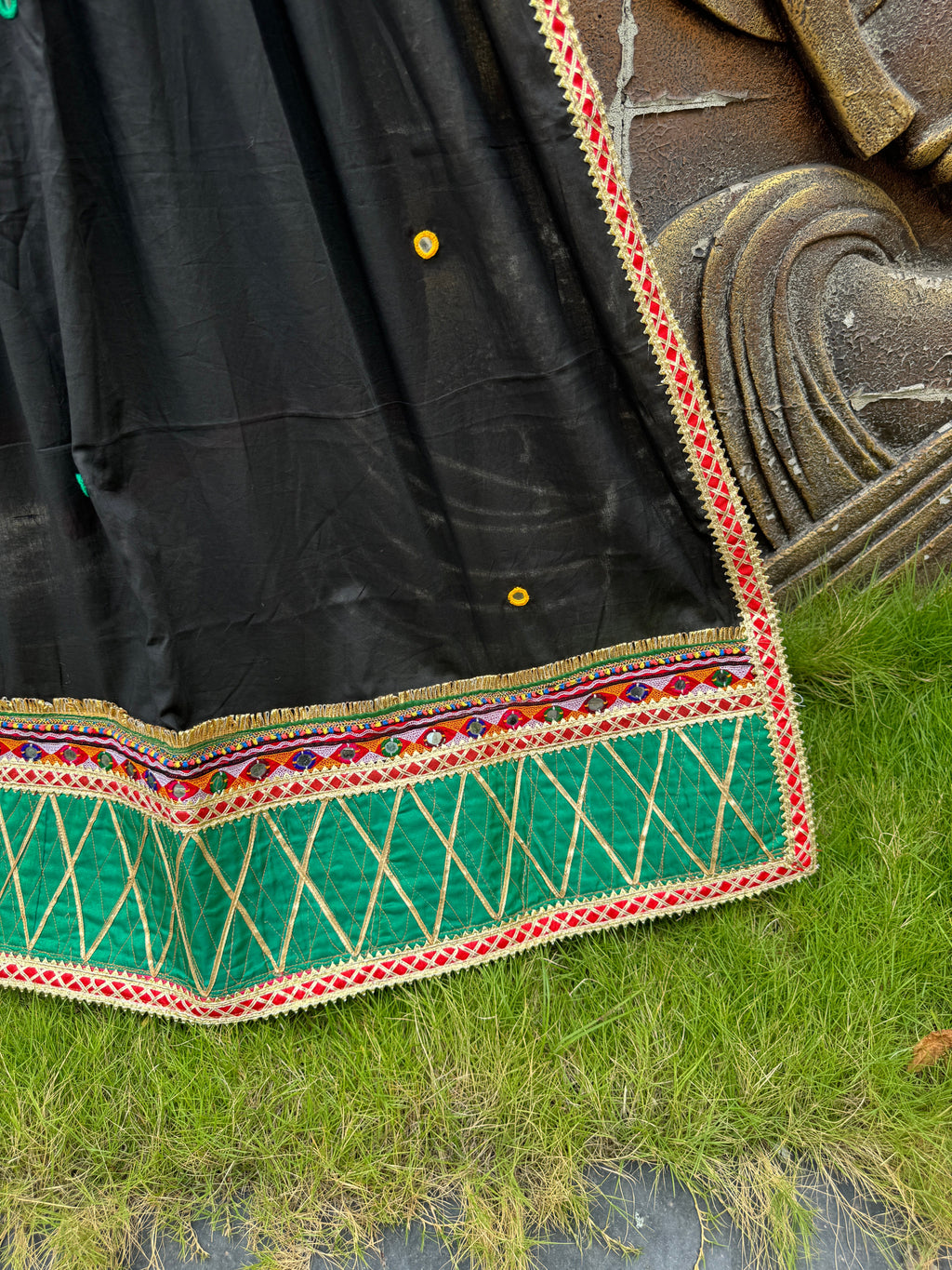 Classic Black Varajana Dupatta HANDMADEAHOLIC BY MISHKA