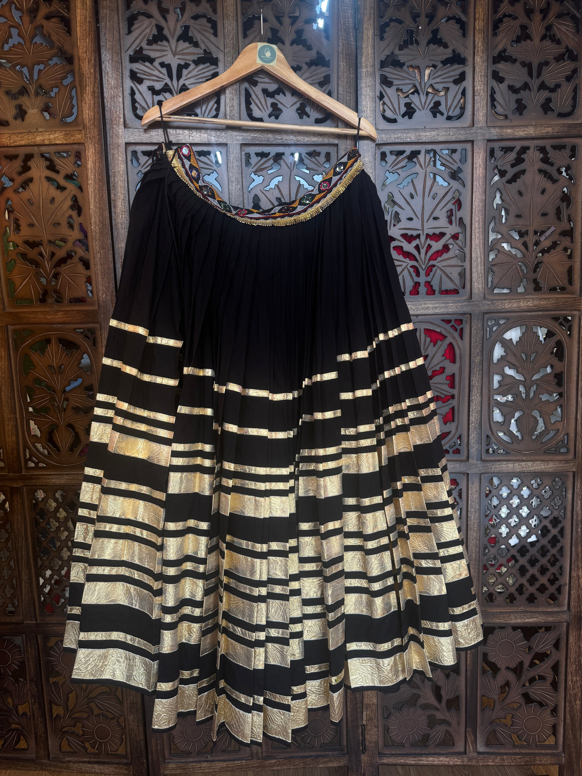 BLACK LAMPI SKIRT RAAS'25 HANDMADEAHOLIC BY MISHKA