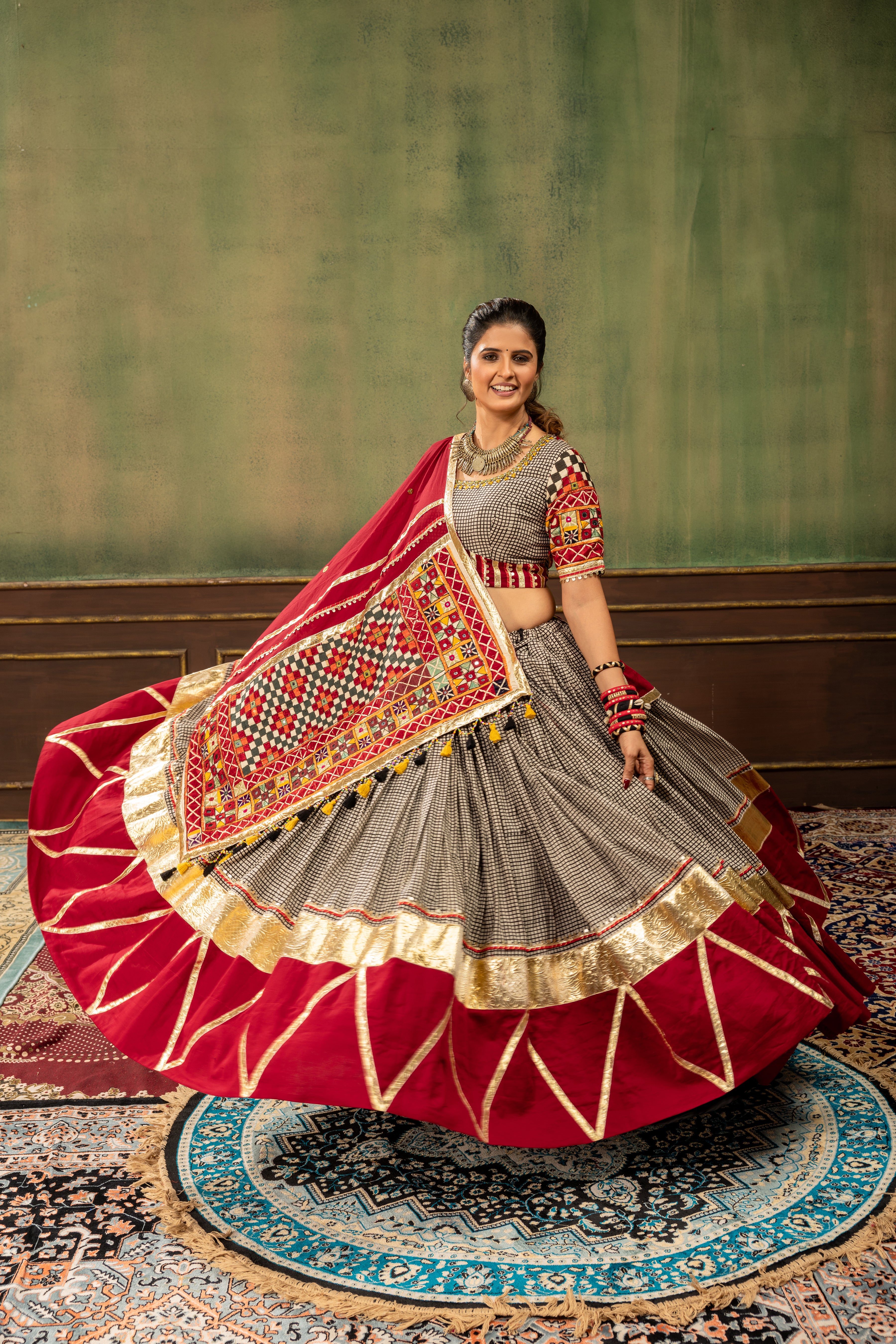 Kesar Choli Raas'26