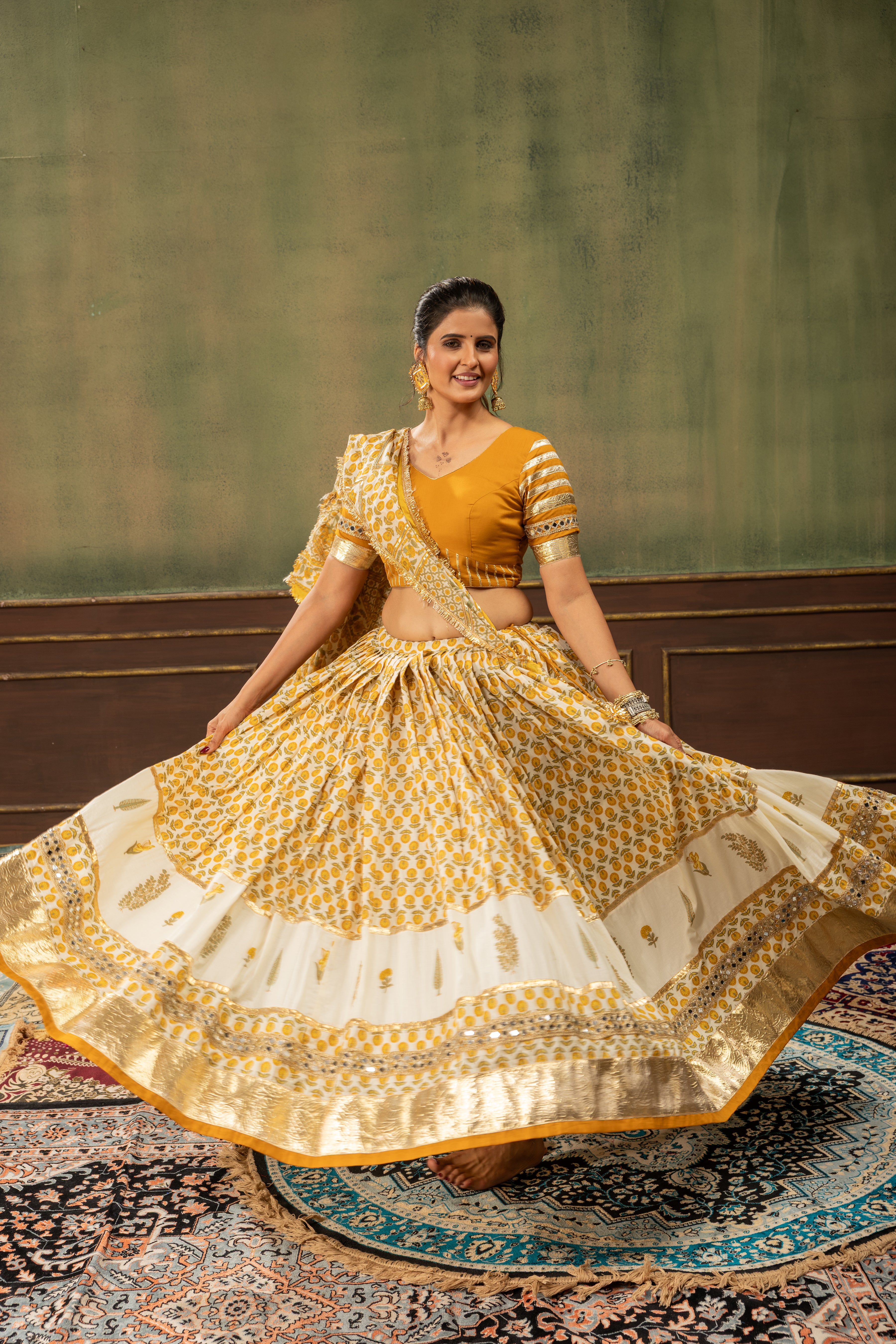 Kesudo Choli Raas'26