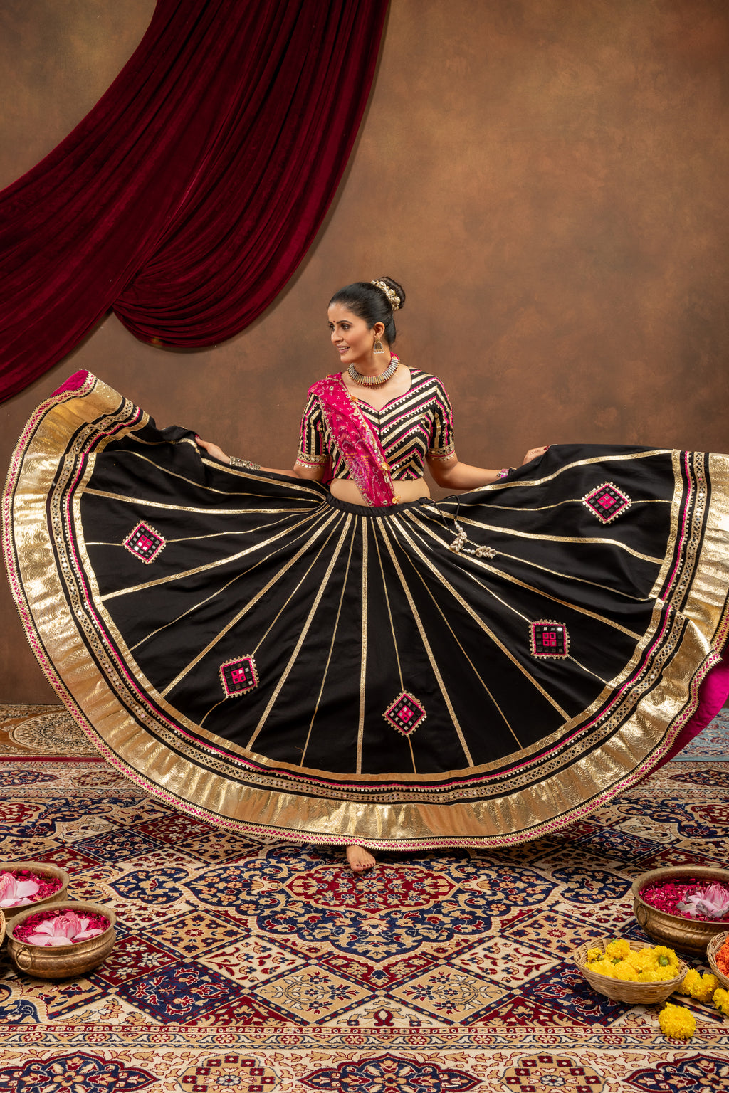 Navli Choli Raas'26