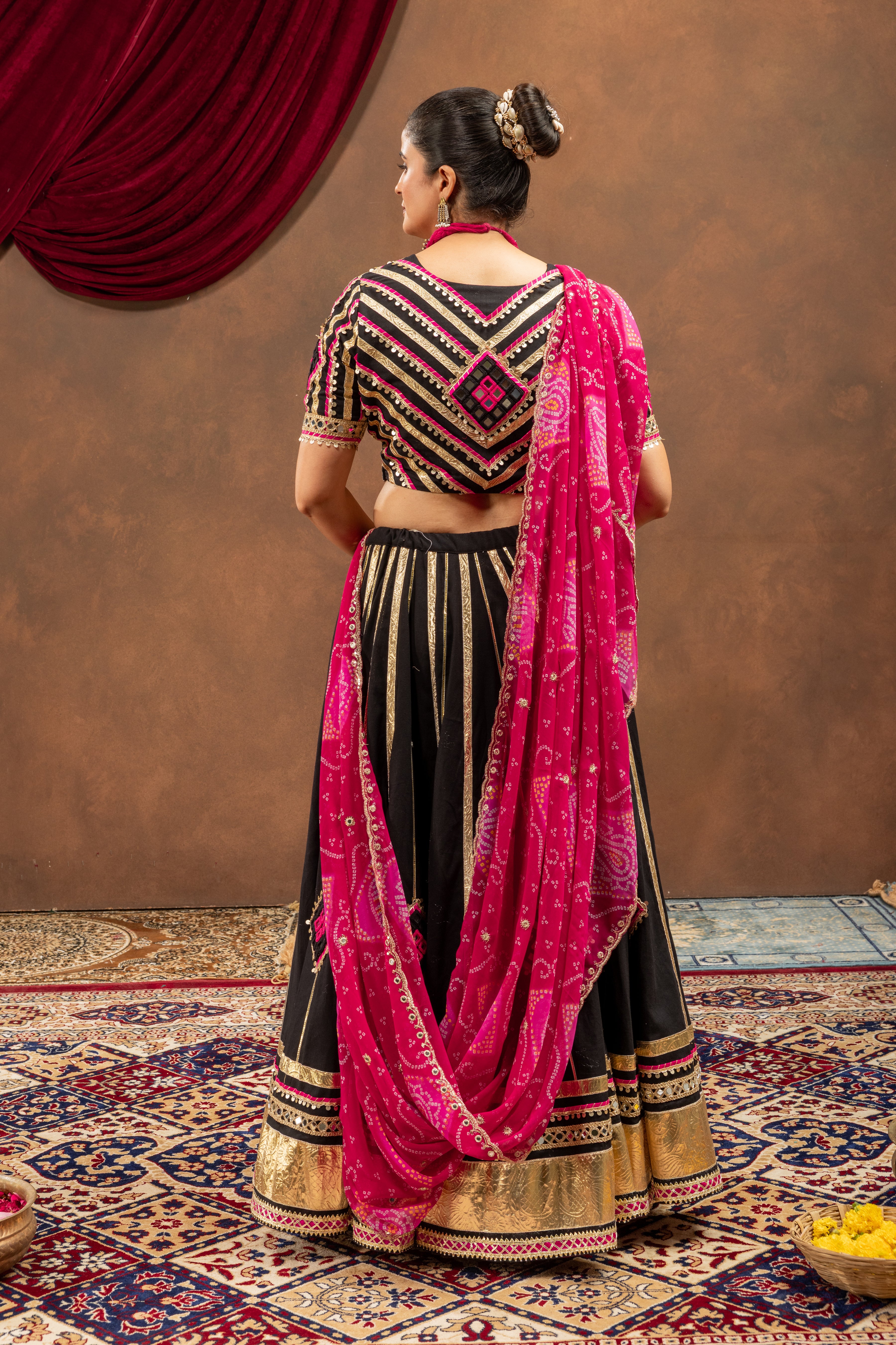 Navli Choli Raas'26