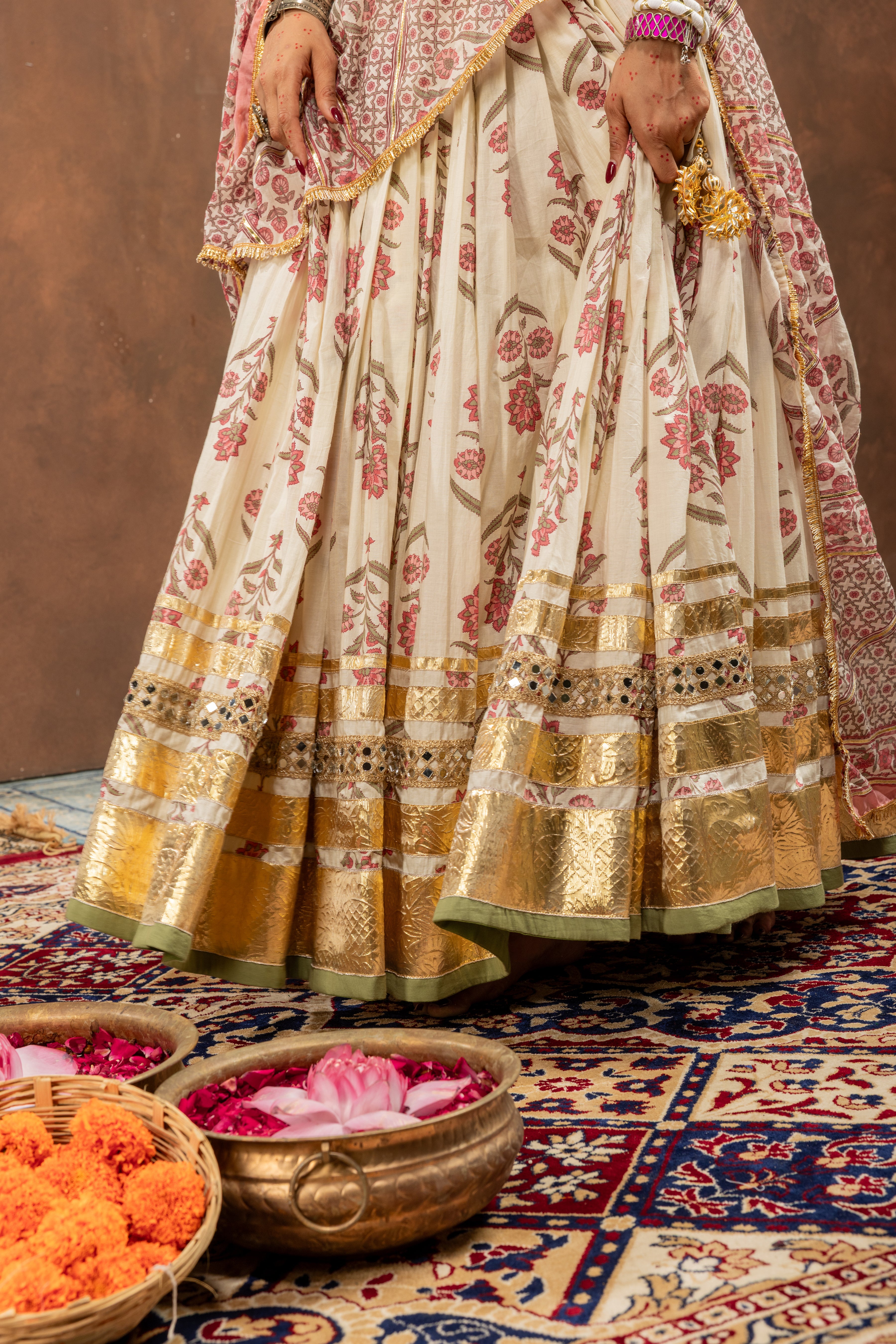 Kasumbi Choli Raas'26