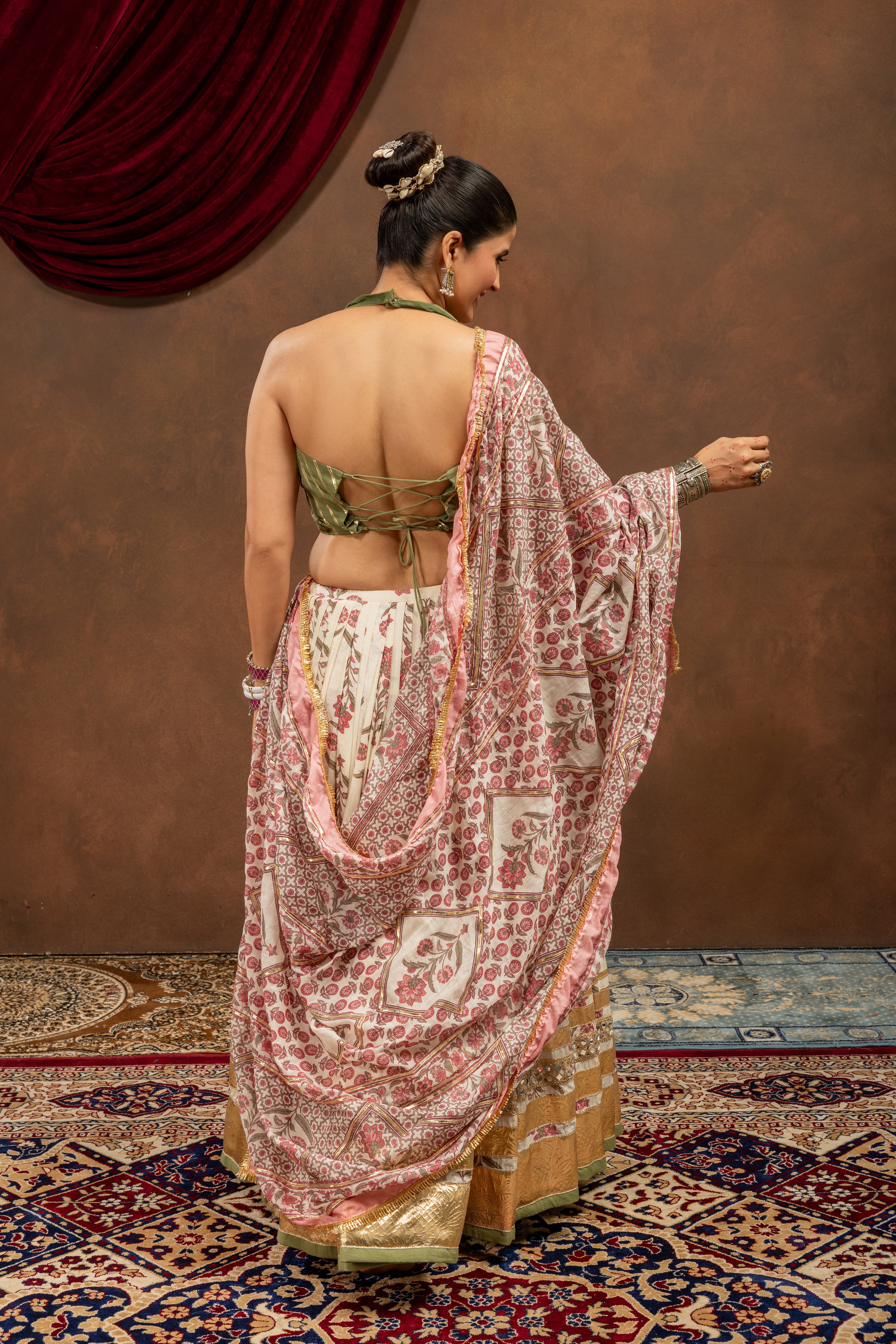 Kasumbi Choli Raas'26