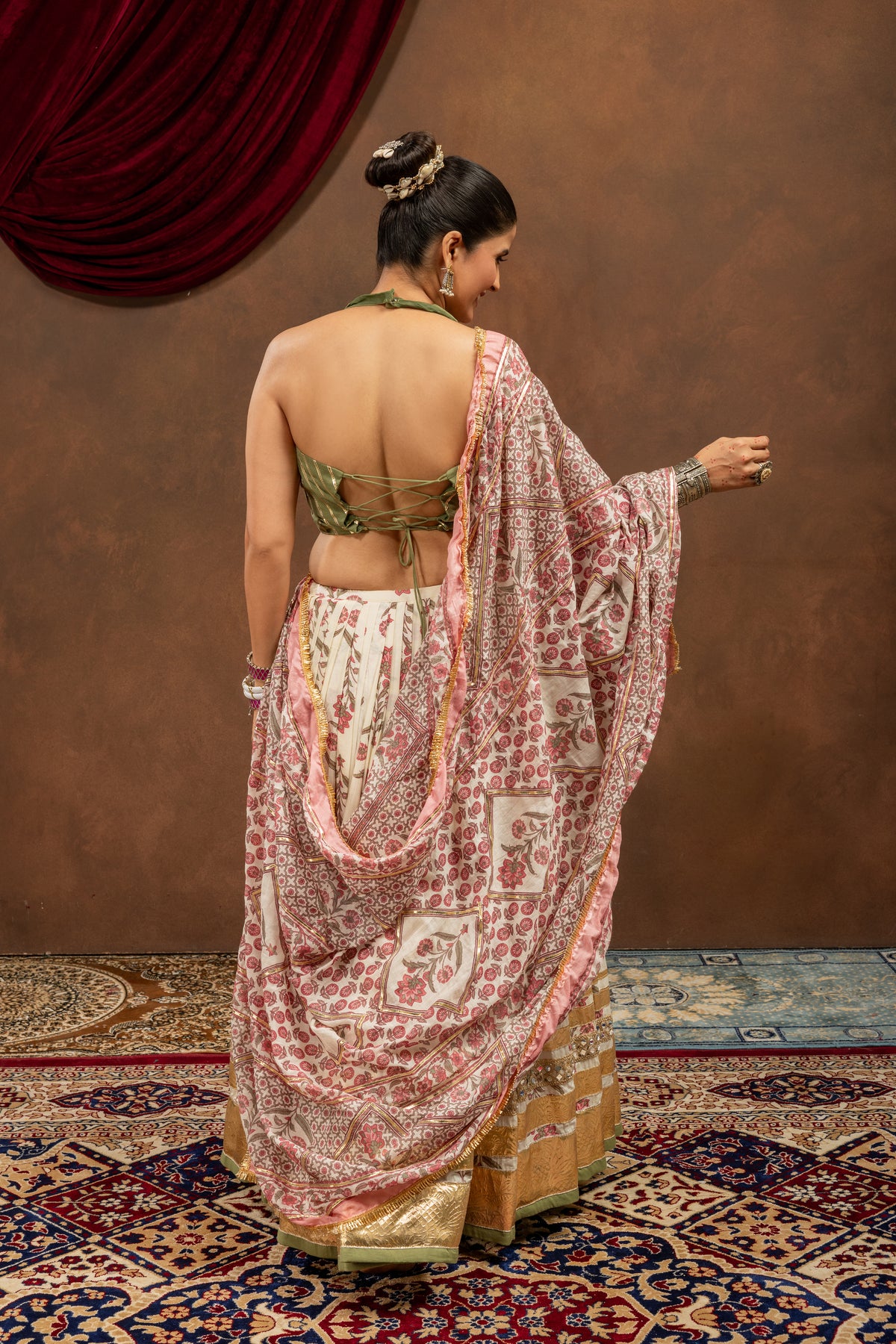 Kasumbi Choli Raas'26