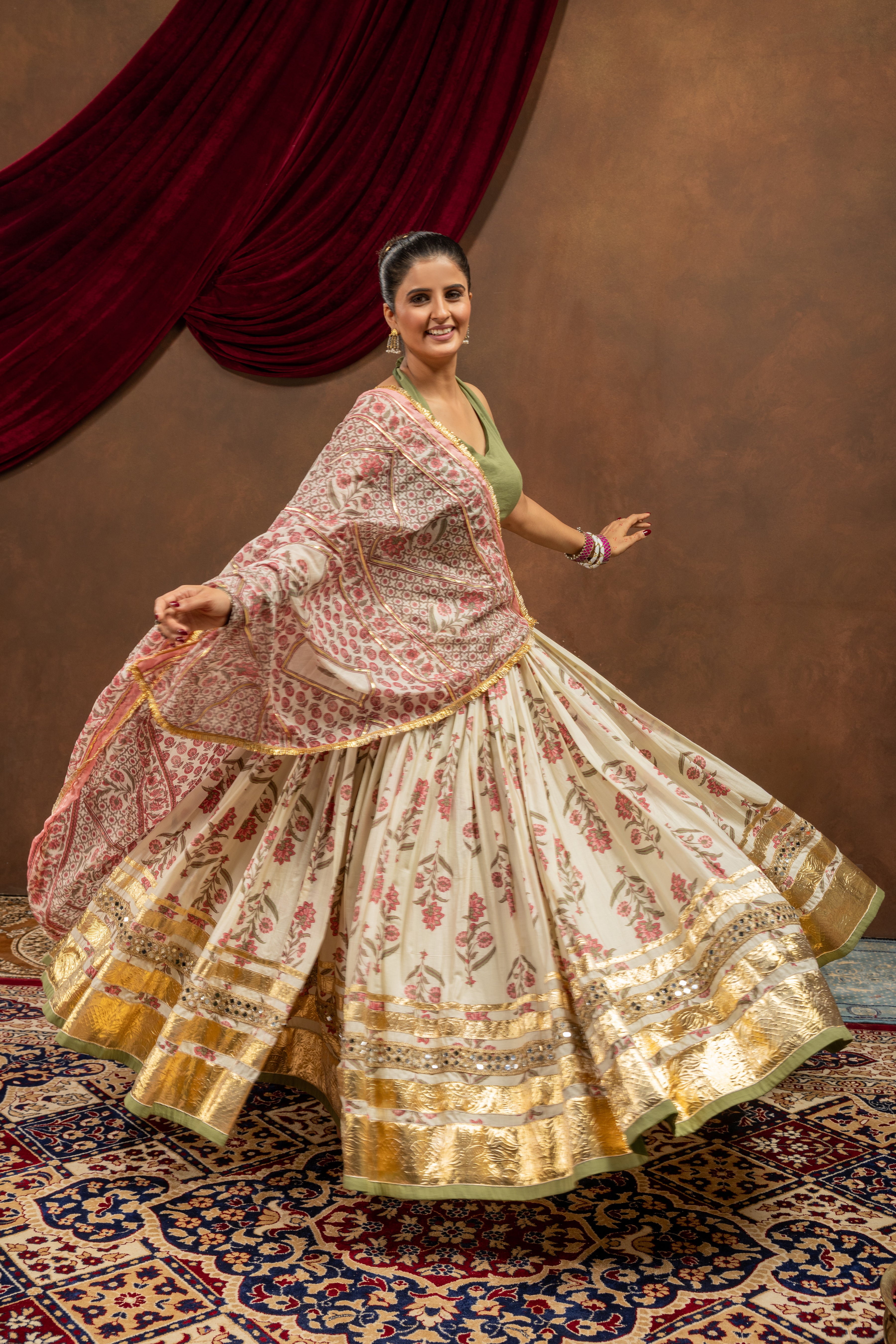 Kasumbi Choli Raas'26