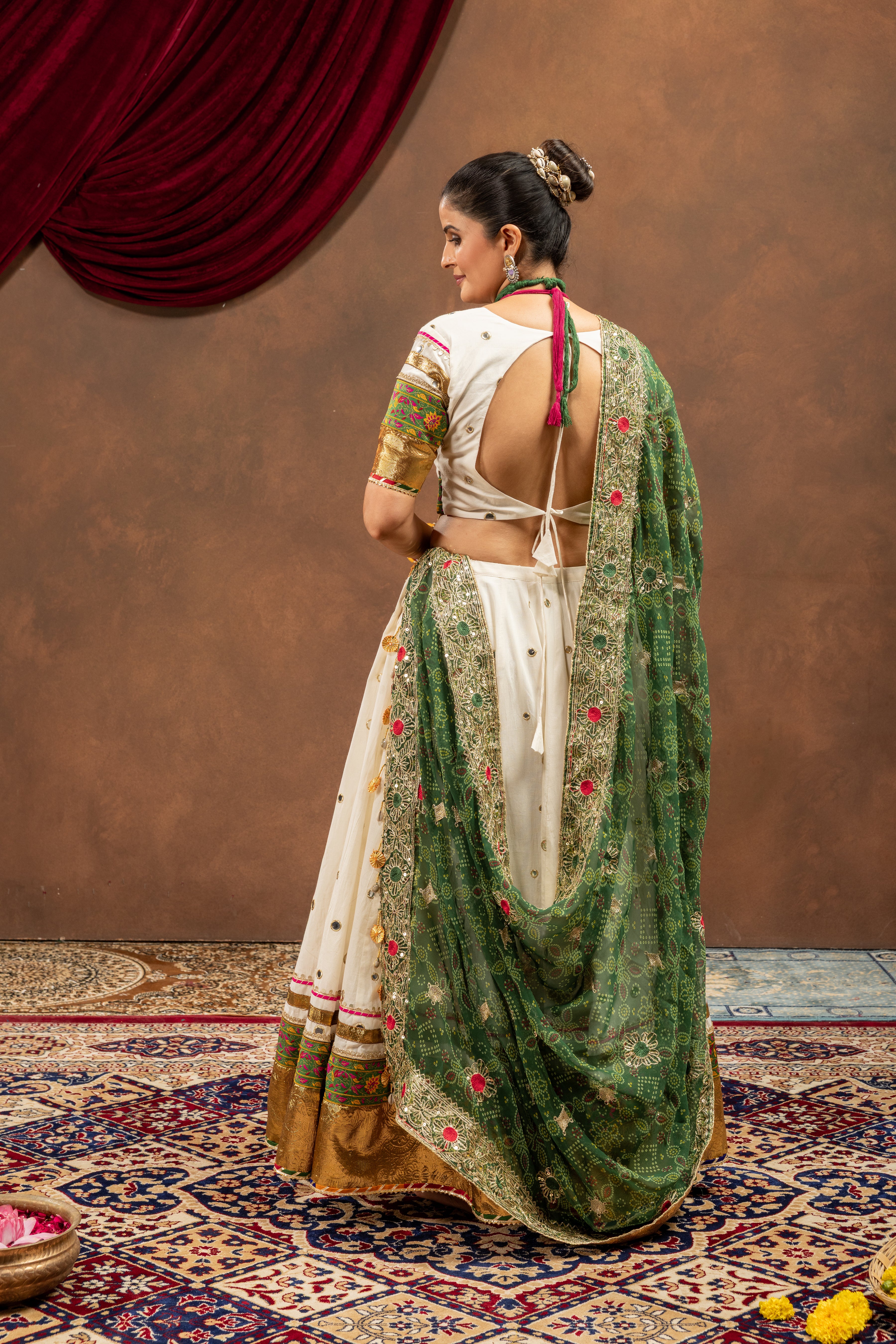 Aabhala Choli Raas'26
